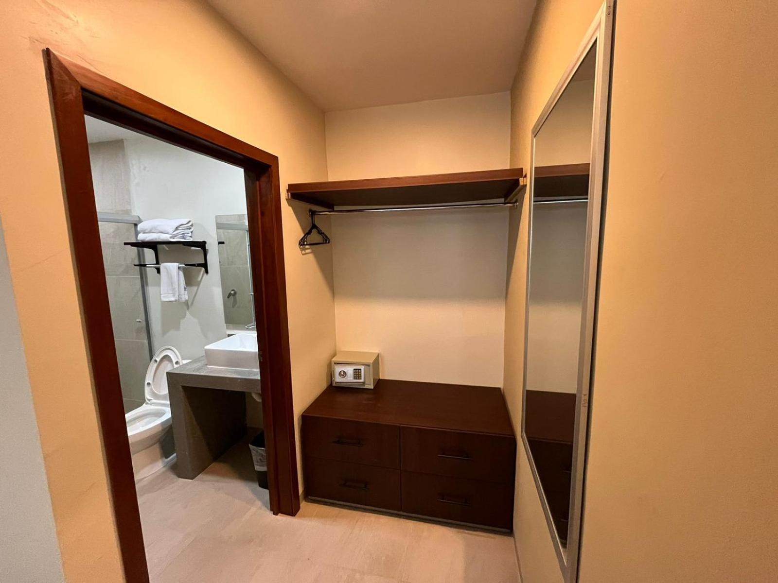 Hotel Ave Inn Mazatlán Kültér fotó